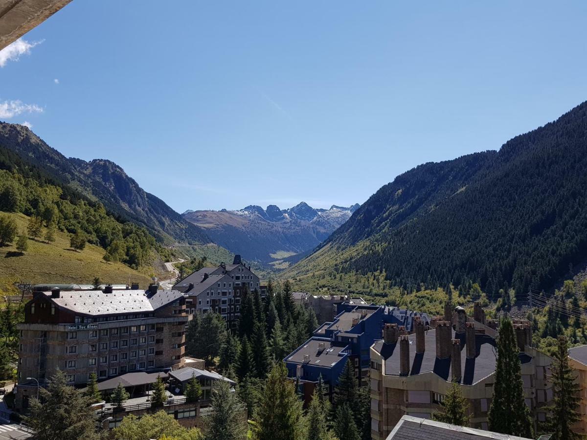 Apartamentos Multibaqueira Baqueira Beret Buitenkant foto